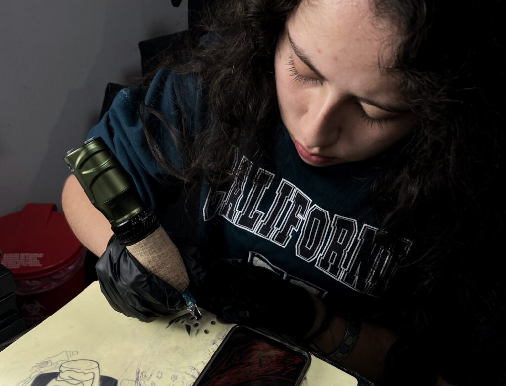 Comunidad de aprendices del tatuaje